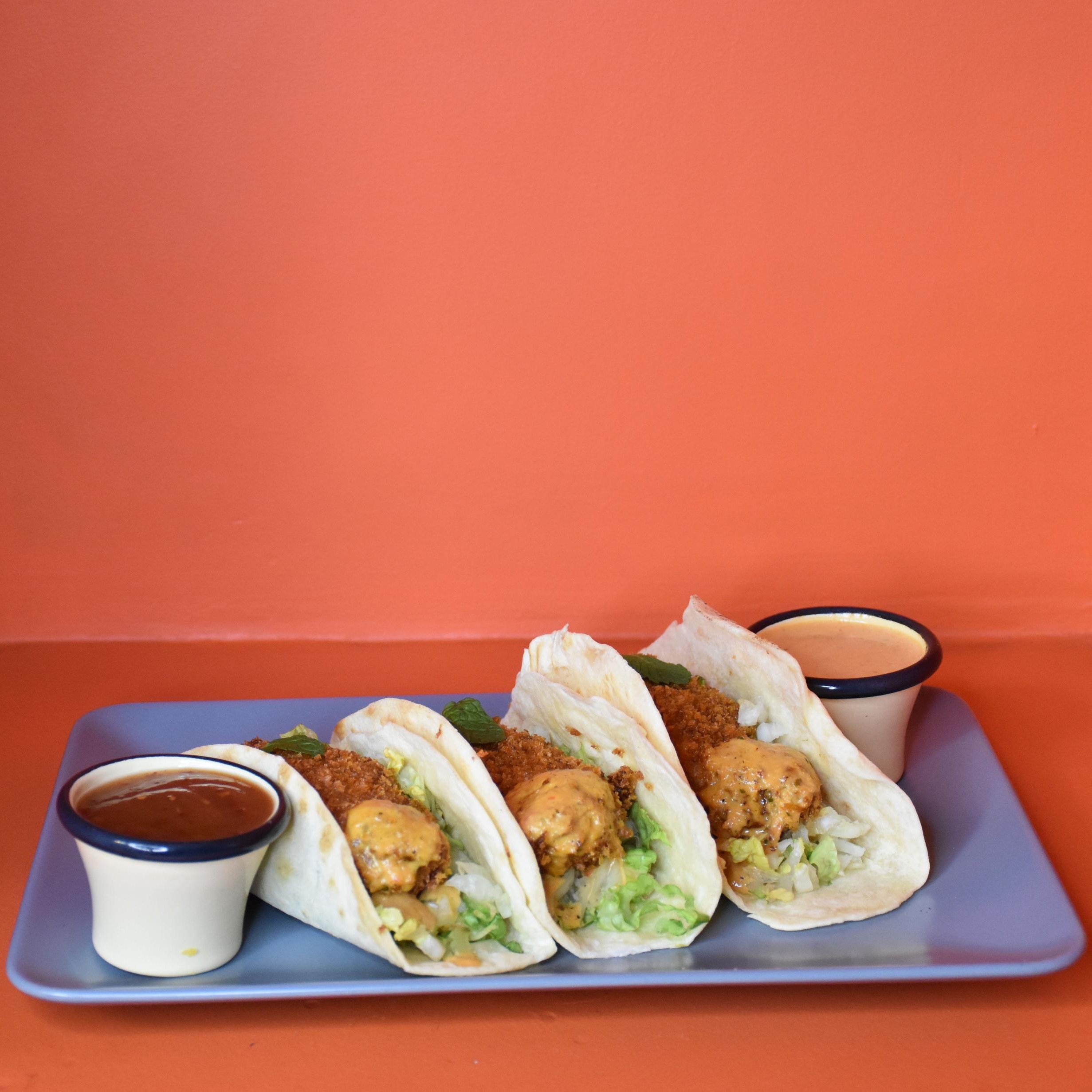 Tavuk Krokanlı Taco